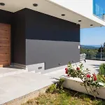 Luxury Excellence With A Pool *