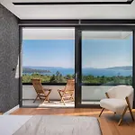 Luxury Excellence With A Pool * Seget Vranjica