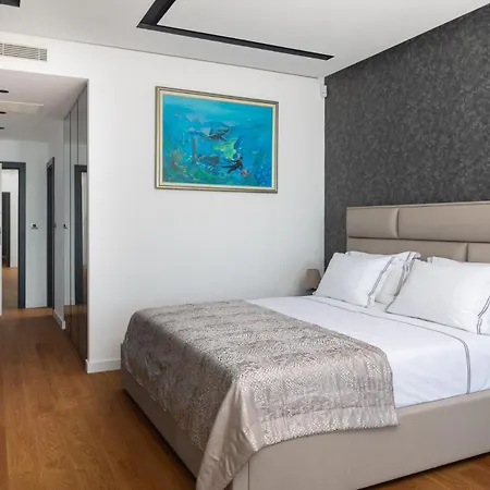 Luxury Excellence With A Pool Vila